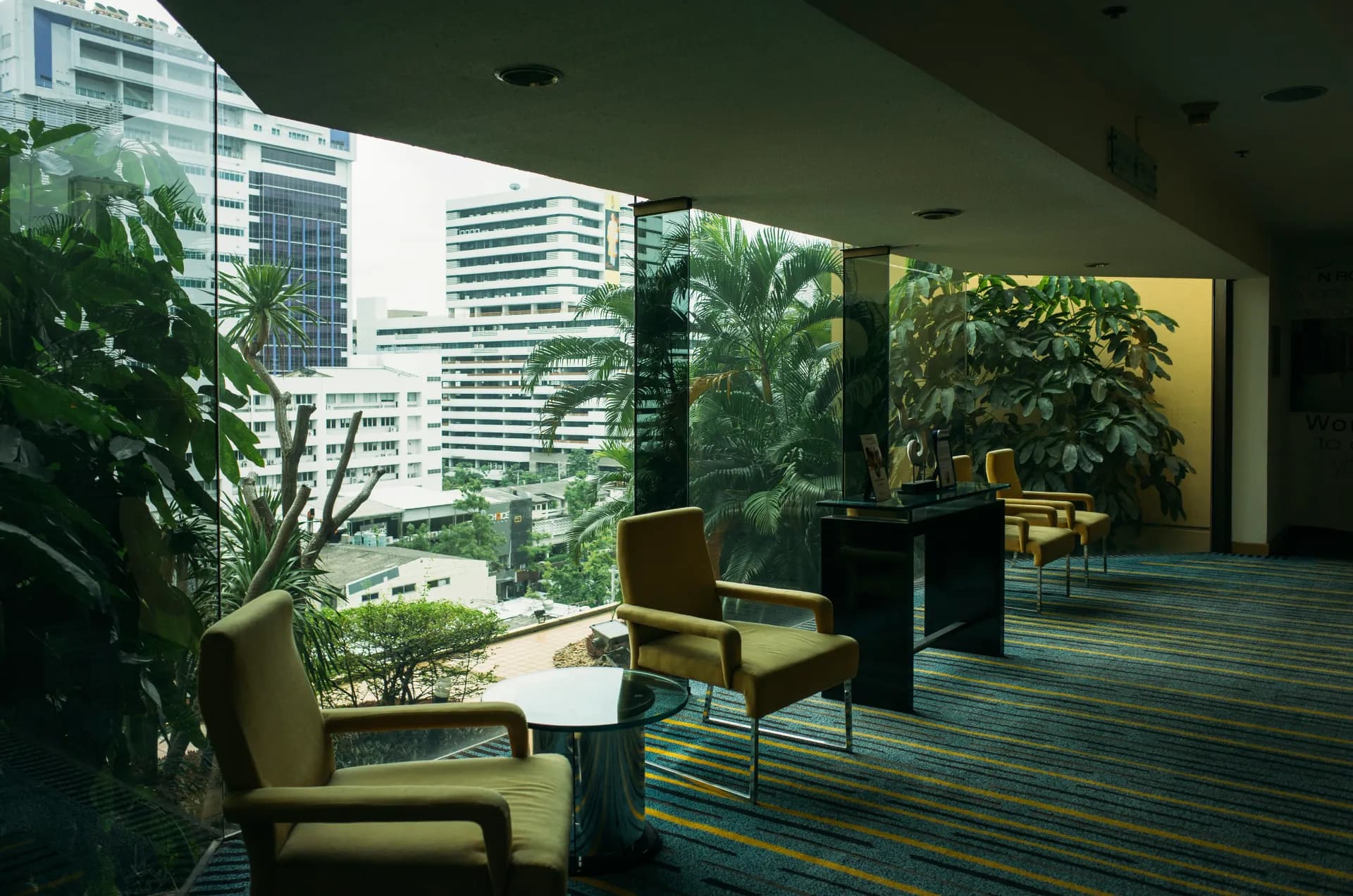 Deep living area cleaning