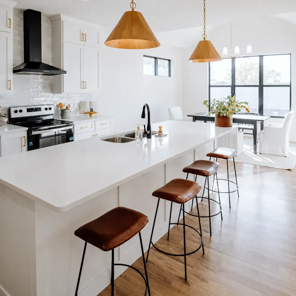 Why Choose Our Routine Cleaning Service